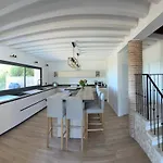 Вилла Monbazillac, Vue Exceptionnelle, Piscine, Jacuzzi 10-12 Pax