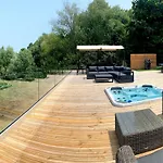 Monbazillac, Vue Exceptionnelle, Piscine, Jacuzzi 10-12 Pax Вилла