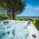Monbazillac, Vue Exceptionnelle, Piscine, Jacuzzi 10-12 Pax Вилла Монбазйяк